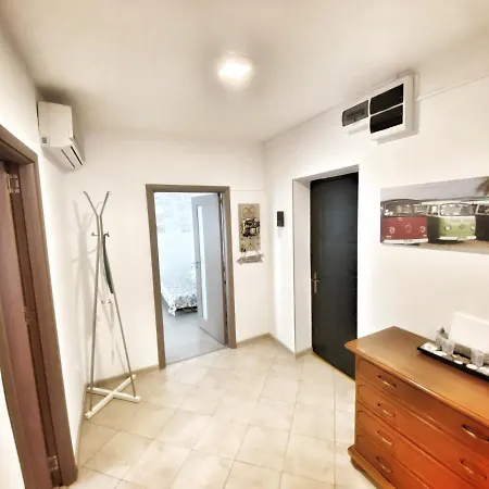 ”modern Apartment” Old 公寓