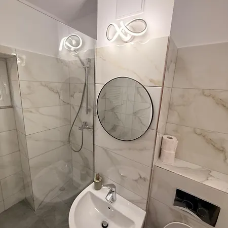 ”modern Apartment” Old