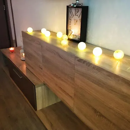 公寓 ”modern Apartment” Old 康斯坦察